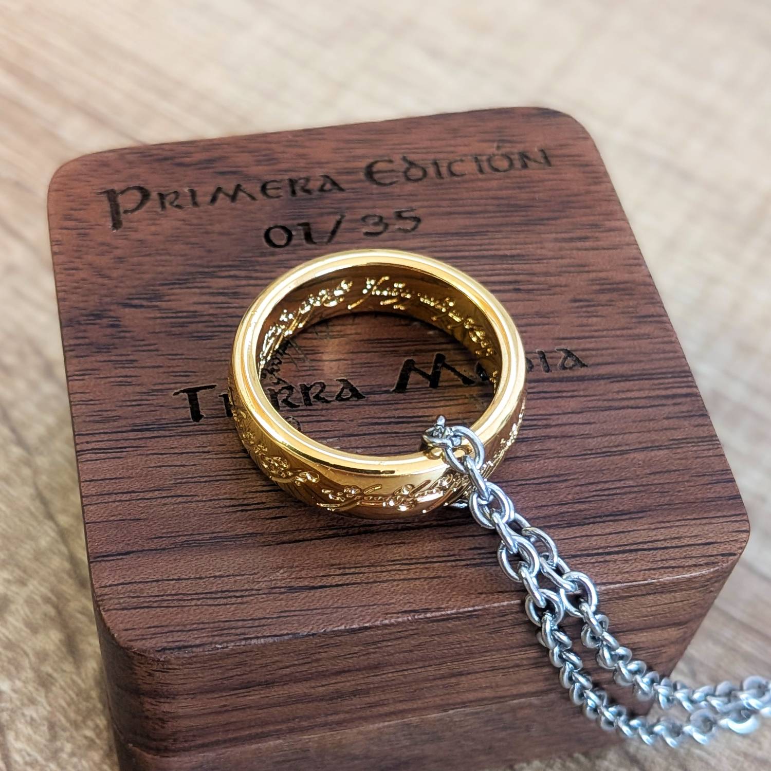 Anillo Único de Sauron de Oro