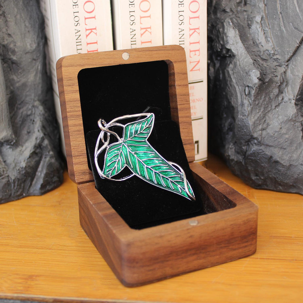 Caja Expositora de Broche en Madera